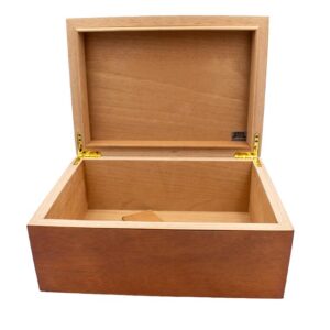 Pristina Desktop Humidor - Mahogany Veneer with burl inlay (50-85 Count)